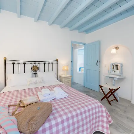 Belogna Ikons Villa *